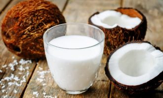 молоко кокосовое польза и вред